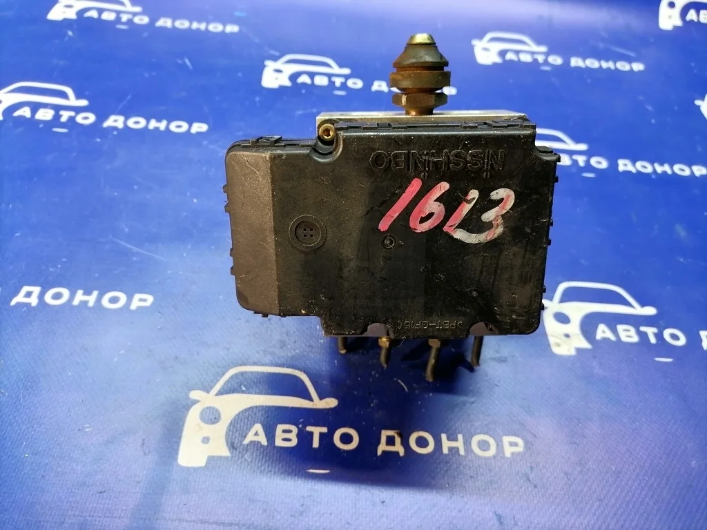 блок abs MITSUBISHI CHARIOT GRANDIS N84W - - MR475991