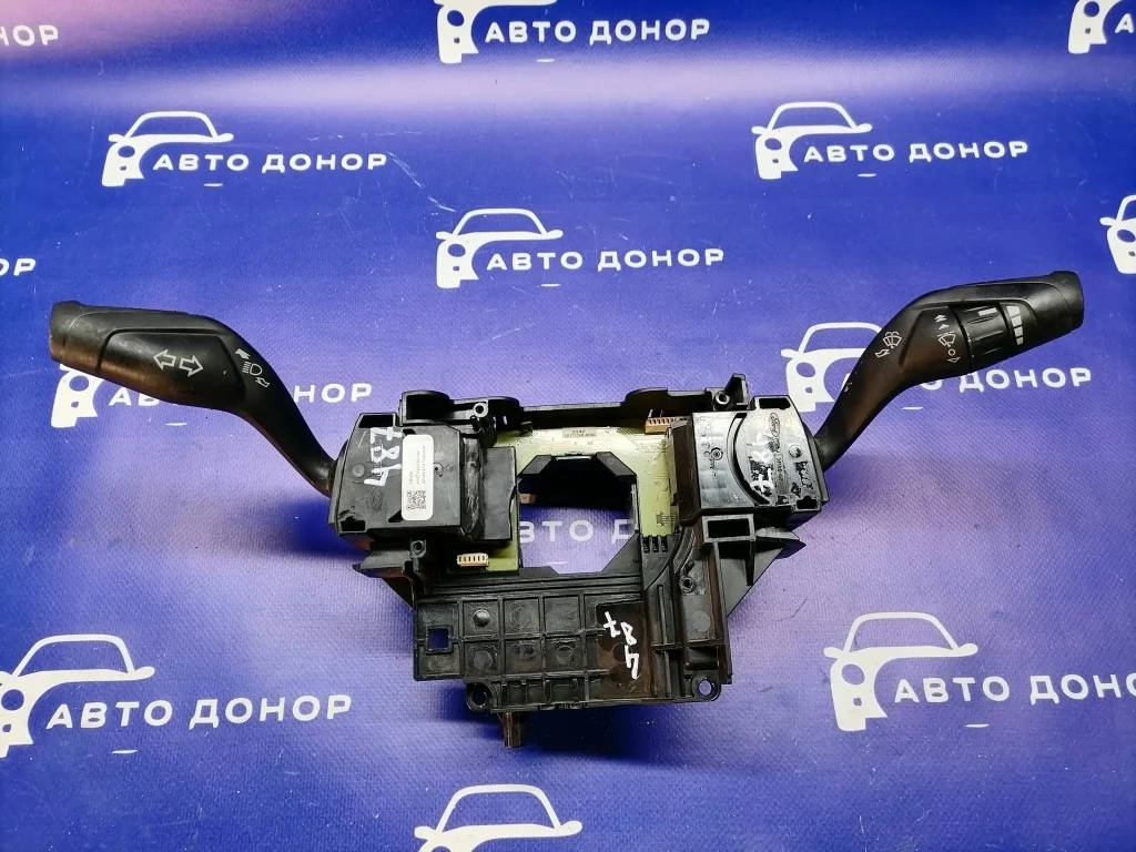 блок подрулевых переключателей FORD FOCUS CB8 IQDB