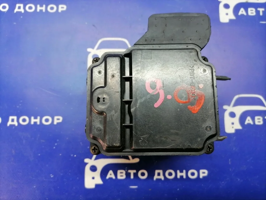 блок abs TOYOTA CAMRY ACV30 -