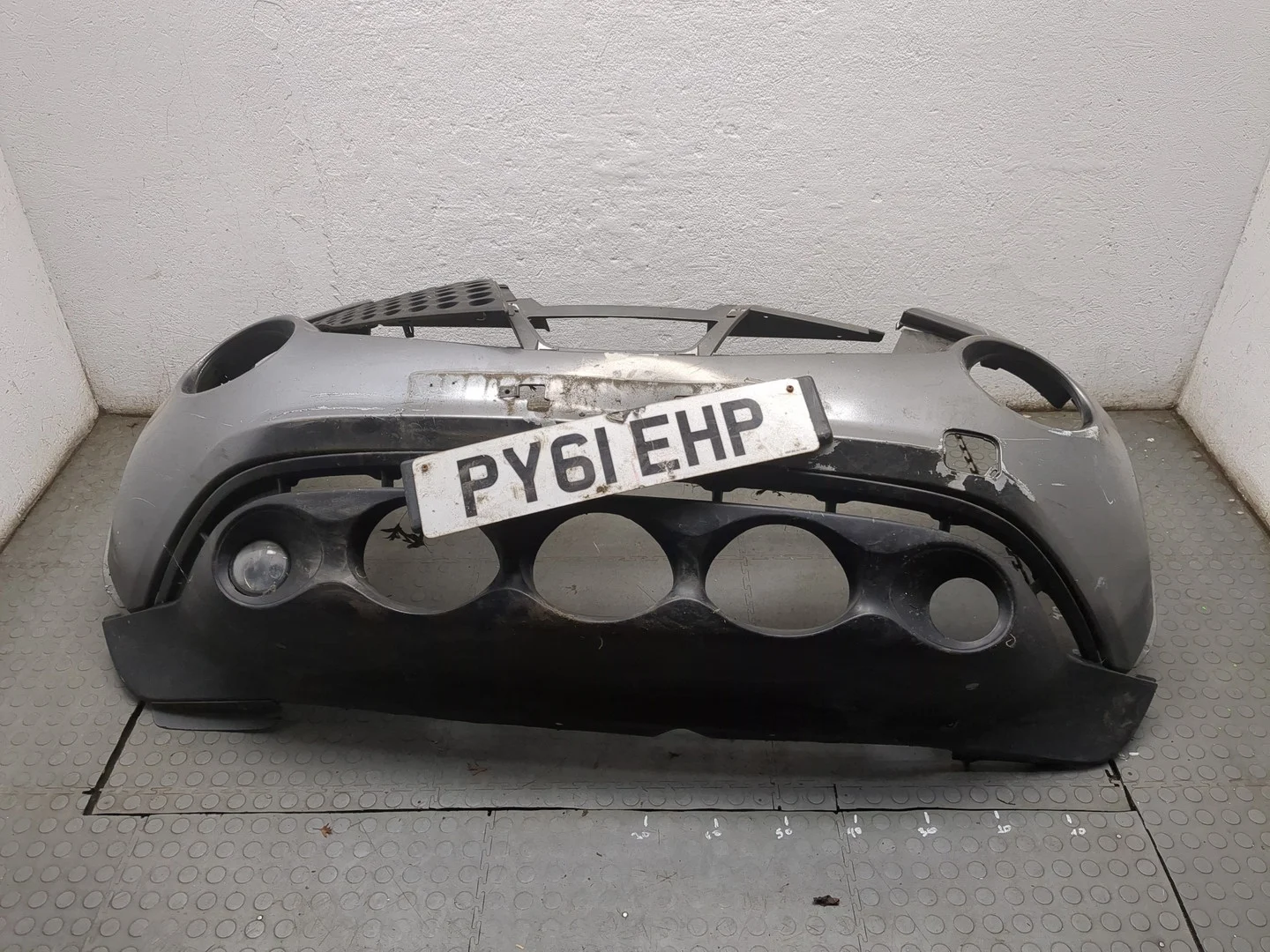 Бампер Nissan Juke 2010-2019 КПП вариатор MR16DDT Бензин 1.6 л