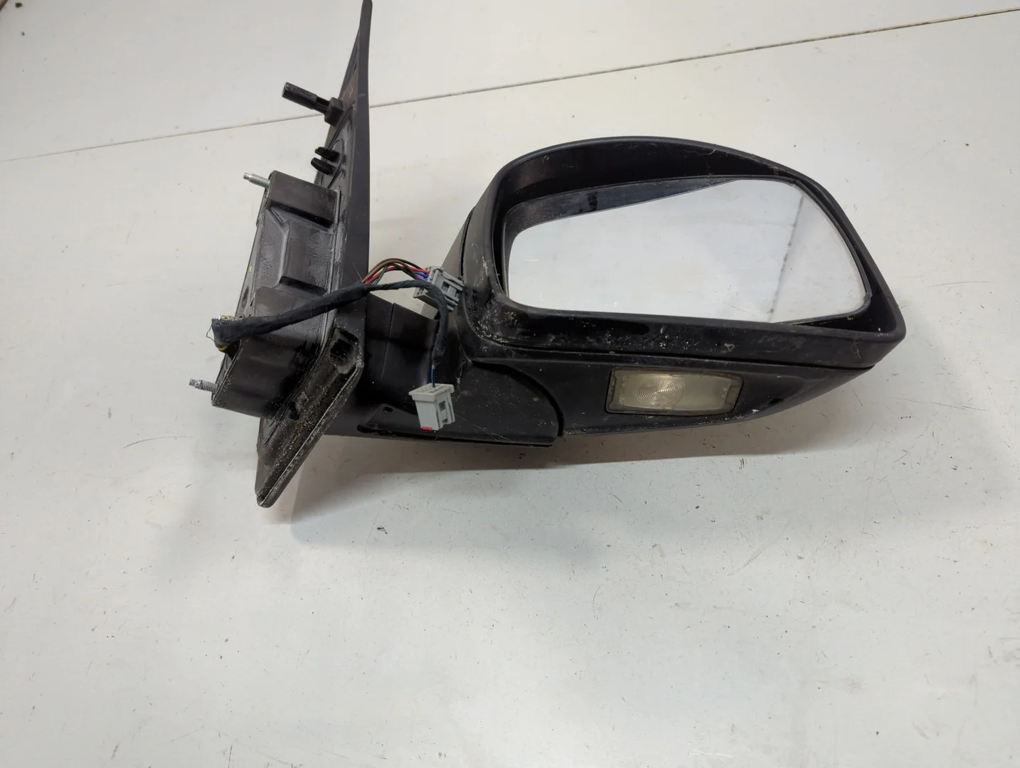 Зеркало боковое Land Rover Freelander 2 2006-2014 КПП 6-ст.мех 4х4 (МКПП) 224DT Дизель 2.2 л Турбо