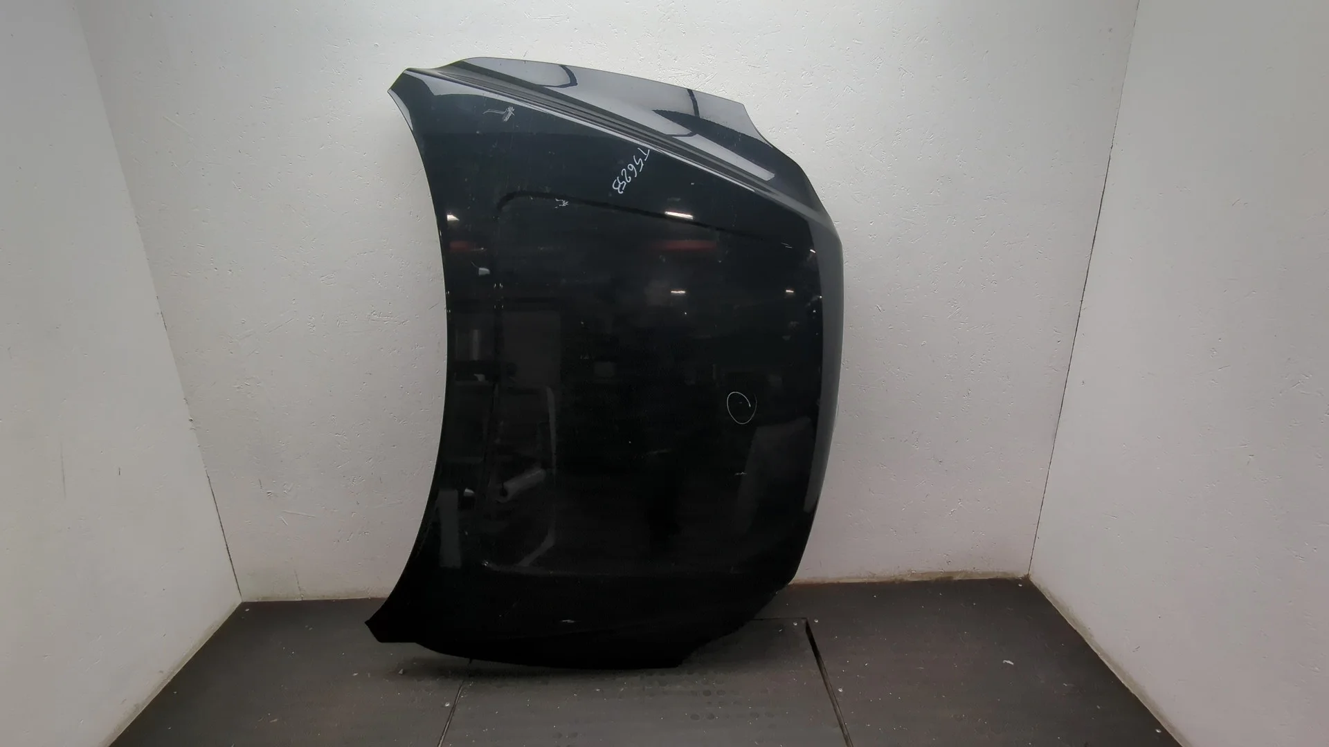 Капот Volvo XC90 2002-2014 КПП автомат 4х4 (АКПП)  Дизель 2.4 л