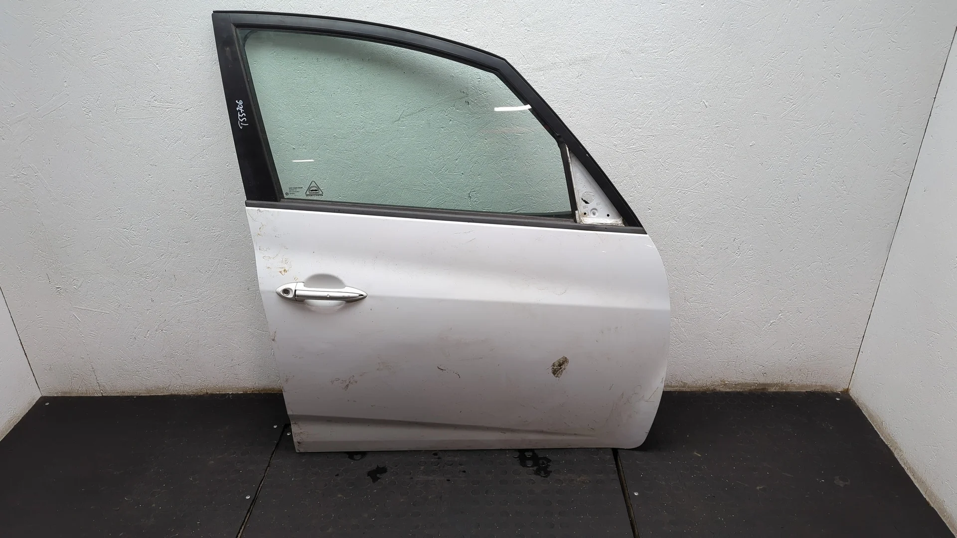 Дверь боковая (легковая) Hyundai ix 20 2010-2019 КПП 6-ст.мех.(МКПП) D4FC Дизель 1.4 л CRDi