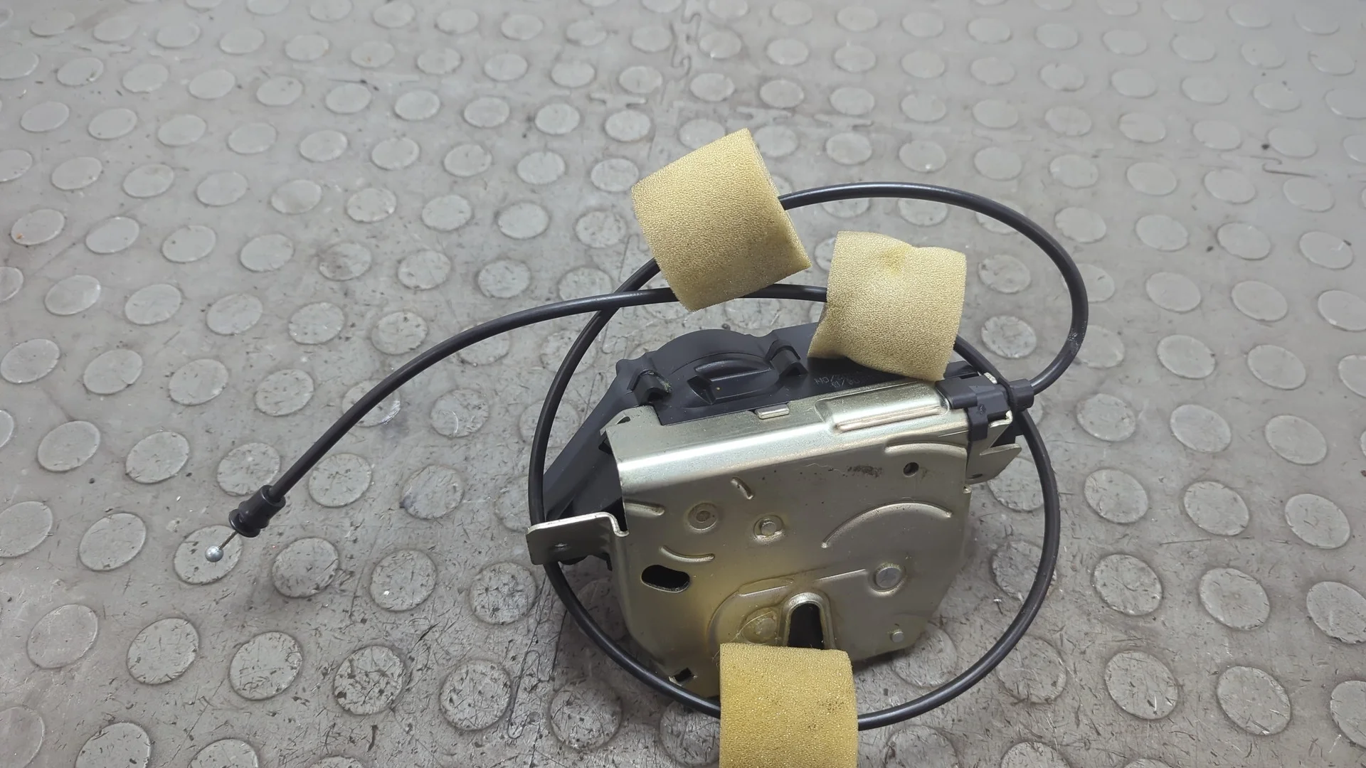 Замок багажника Mercedes-Benz GL-Class X164 2006-2012 КПП автомат 4х4 (АКПП) M273.963 Бензин 5.5 л Инжектор