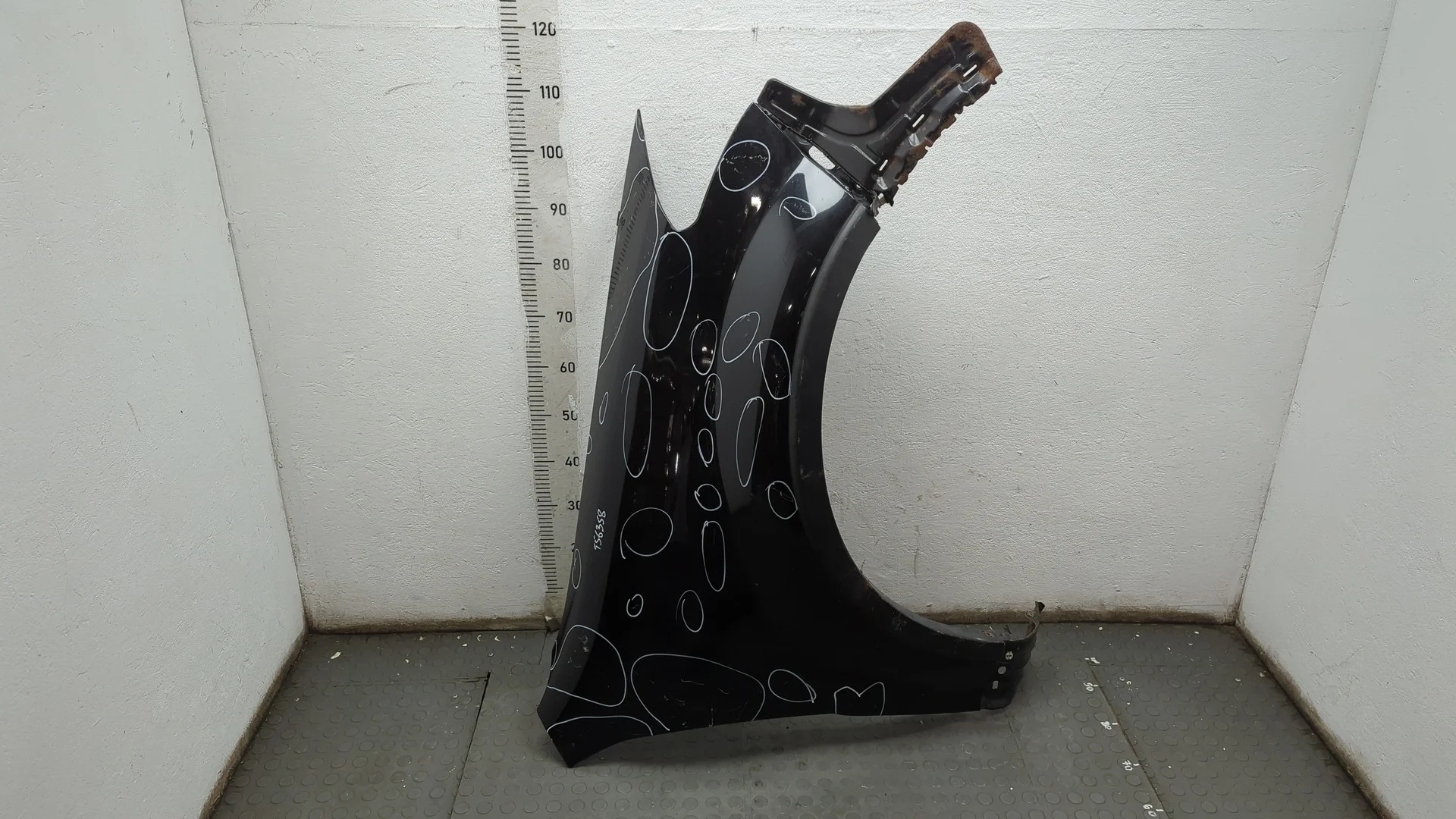 Крыло SsangYong Rexton 2012-2017 КПП 6-ст.мех 4х4 (МКПП)  Дизель 2 л