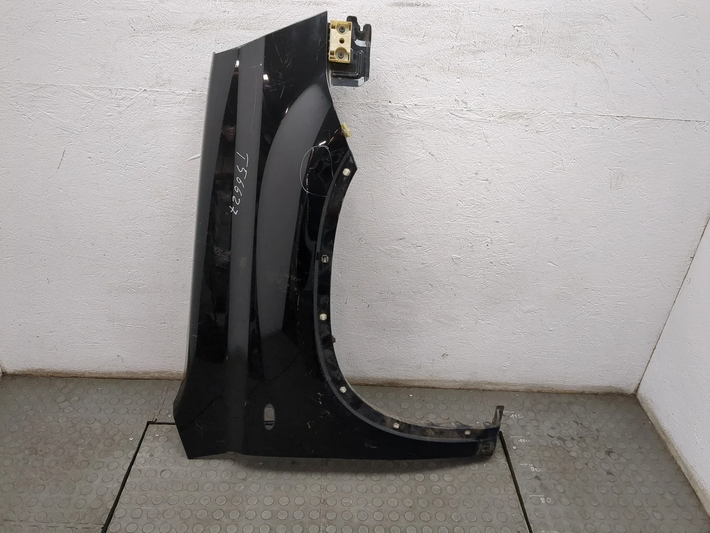 Крыло Nissan X-Trail (T31) 2007-2015 КПП 6-ст.мех 4х4 (МКПП) M9R Дизель 2 л DCI