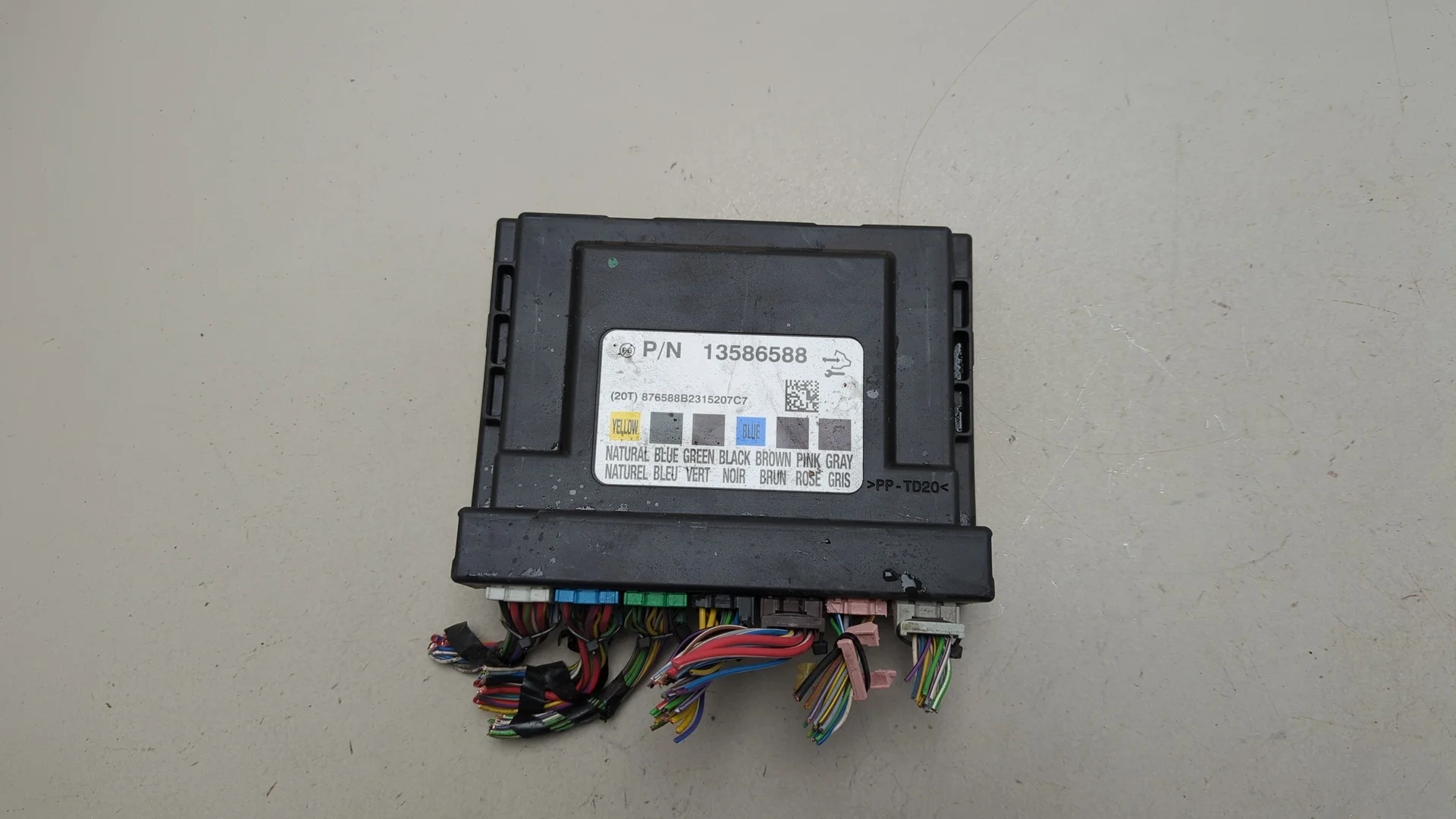 Блок комфорта Opel Astra J 2010-2017 КПП 6-ст.мех.(МКПП) A14NET Бензин 1.4 л