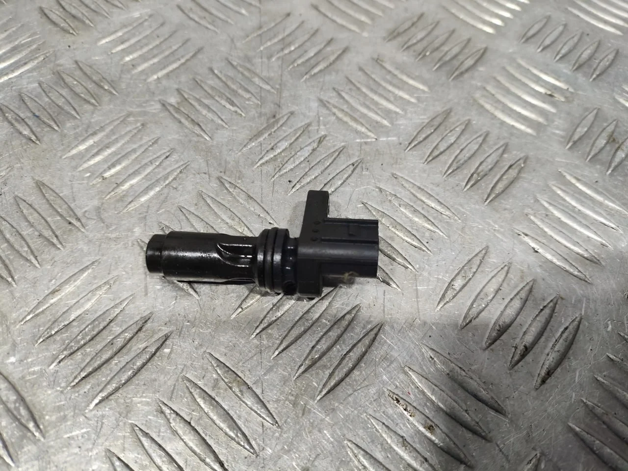 [Б/У] Датчик положения распредвала Honda [Код: 00572371]