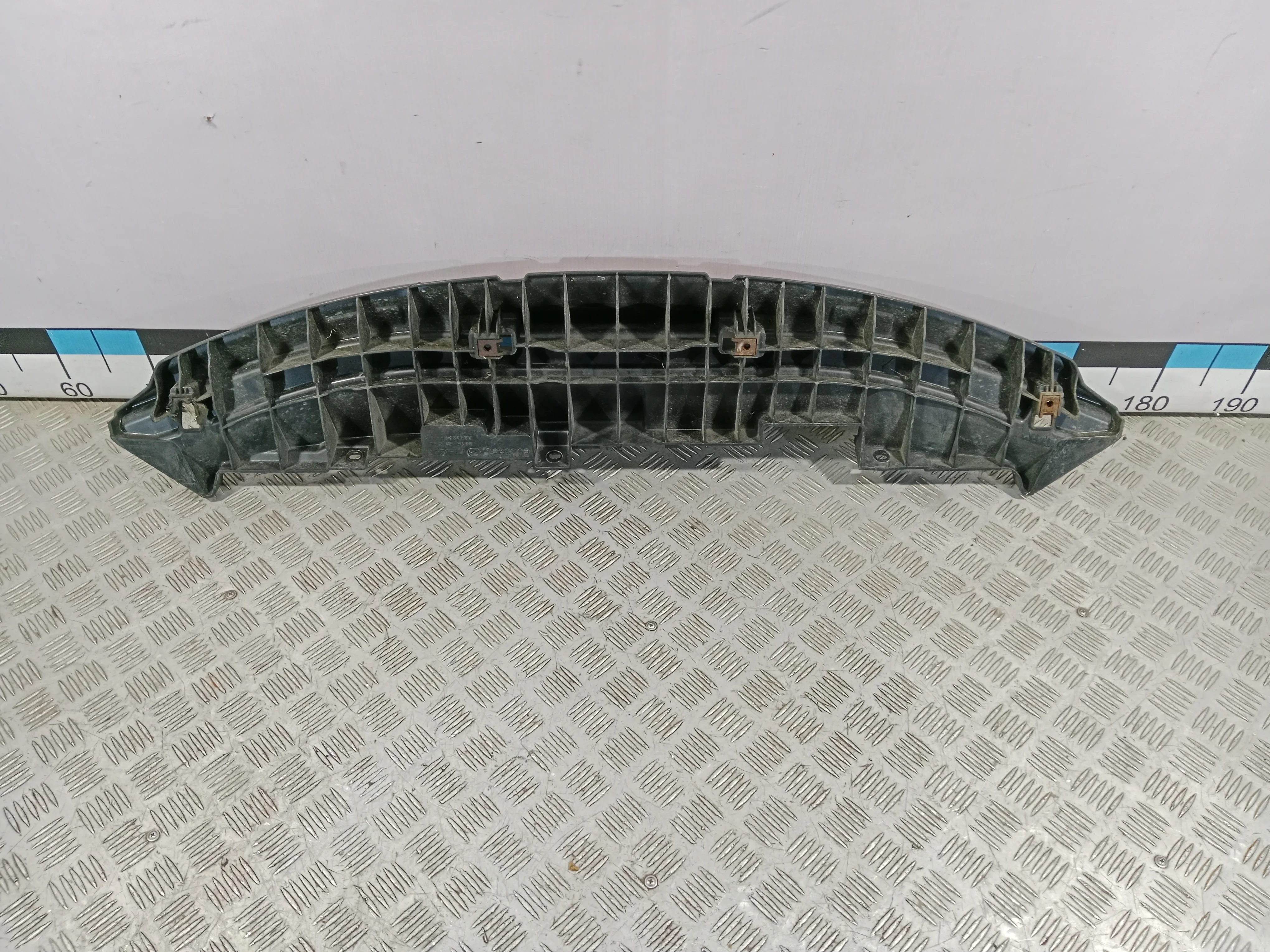 [Б/У] Защита антигравийная Mazda 6 2007-2013 - Дефект одного крепления [Незначительные дефекты] [Код: 00406911]