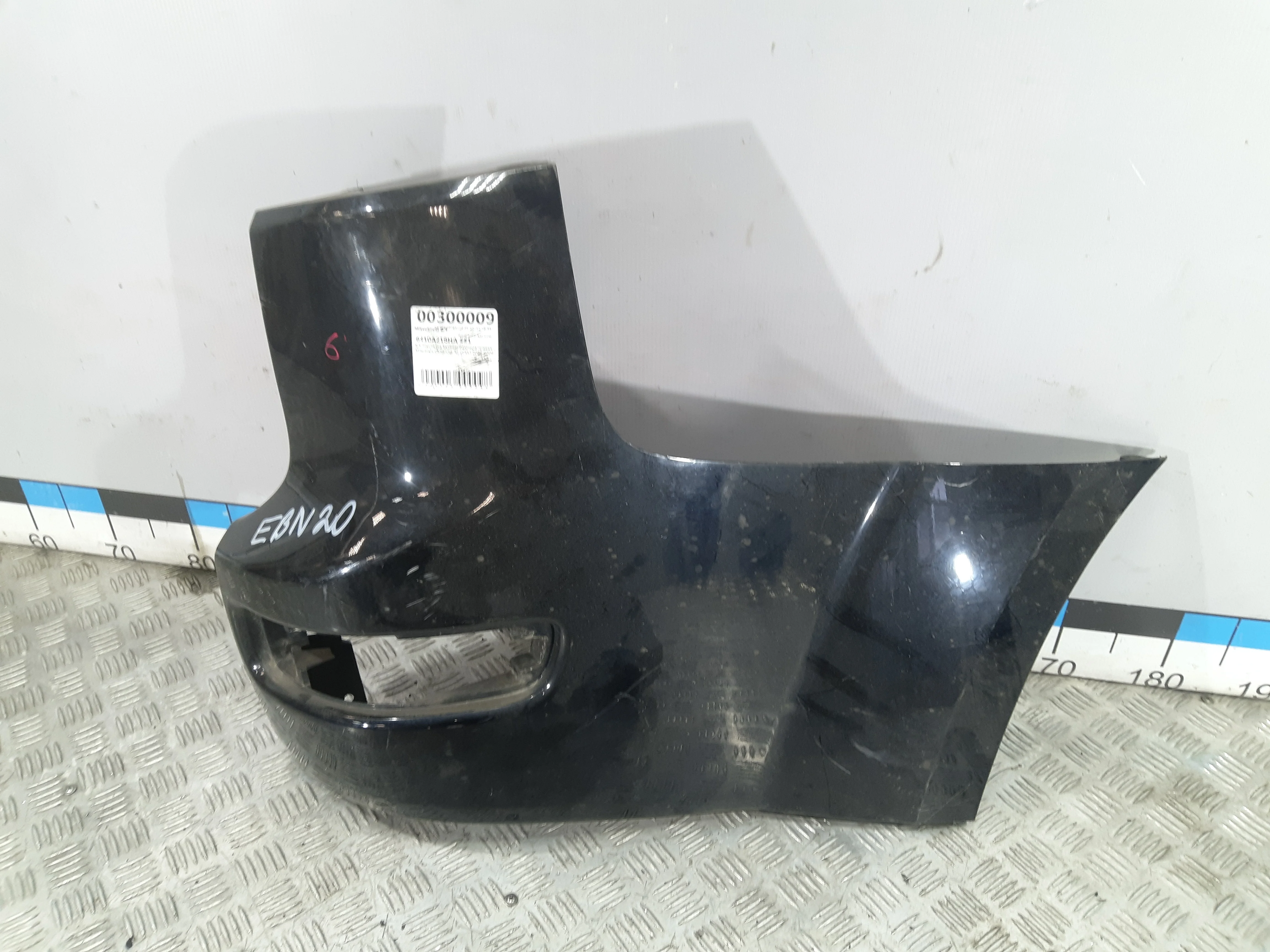 [Б/У] Накладка заднего бампера правая Mitsubishi Outlander XL CW 2006-2009 [Код: 00305277]