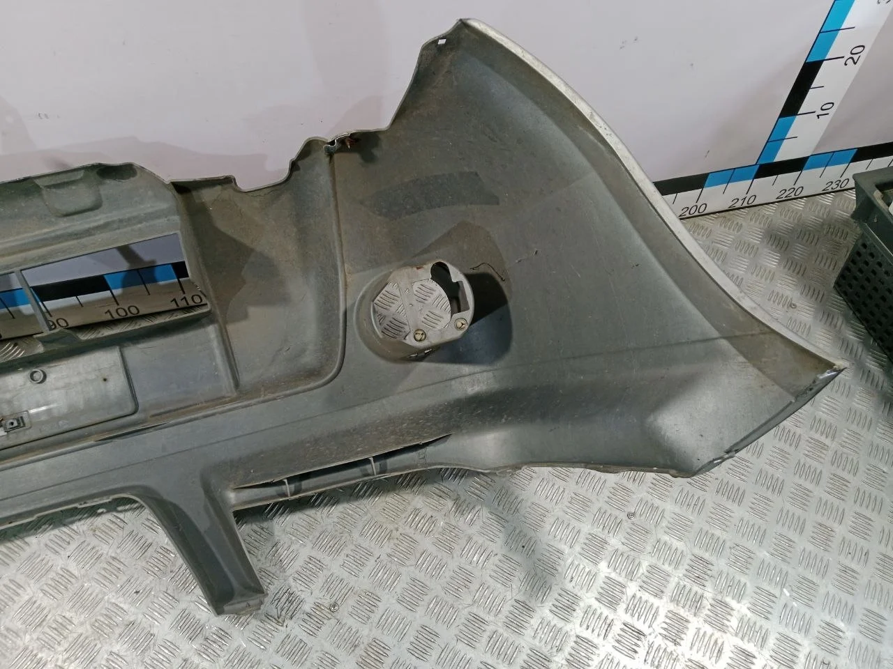 [Б/У] Бампер передний для Nissan X-Trail (T30) - Царапины, сломаны нижние крепления [Незначительные дефекты] [Код: 00387456]