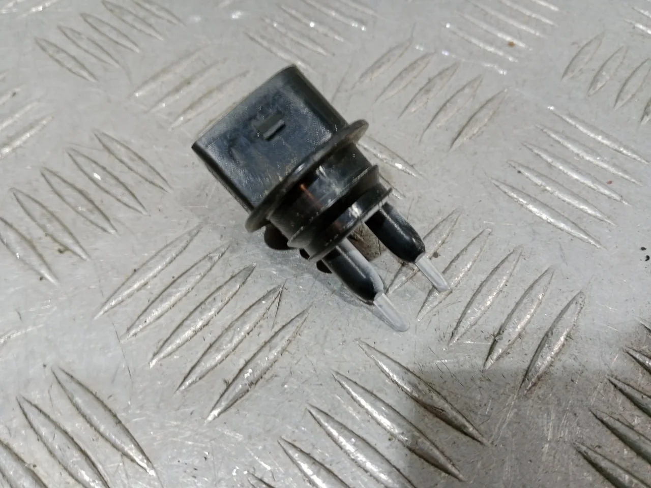 [Б/У] Датчик уровня жидкости в бачок омывателя [Код: 00682066 ]