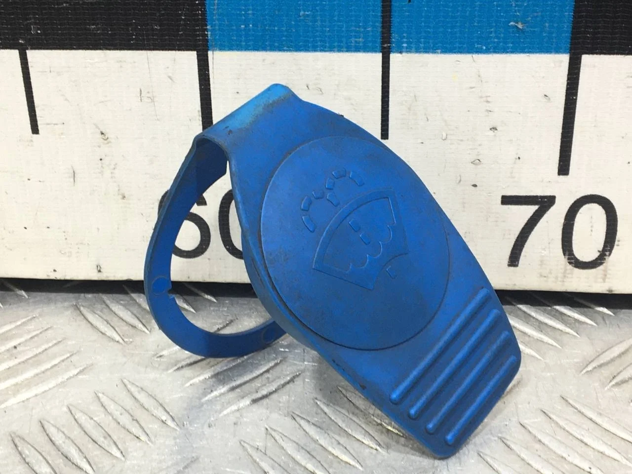 [Б/У] Крышка бачка омывателя VAG [Код: 00684556 ]