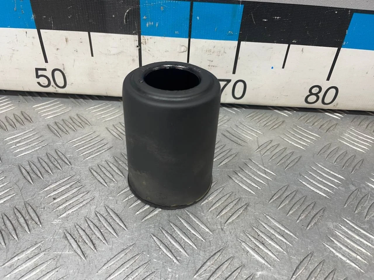 [Б/У] Пыльник переднего амортизатора Audi [Код: 00685621 ]