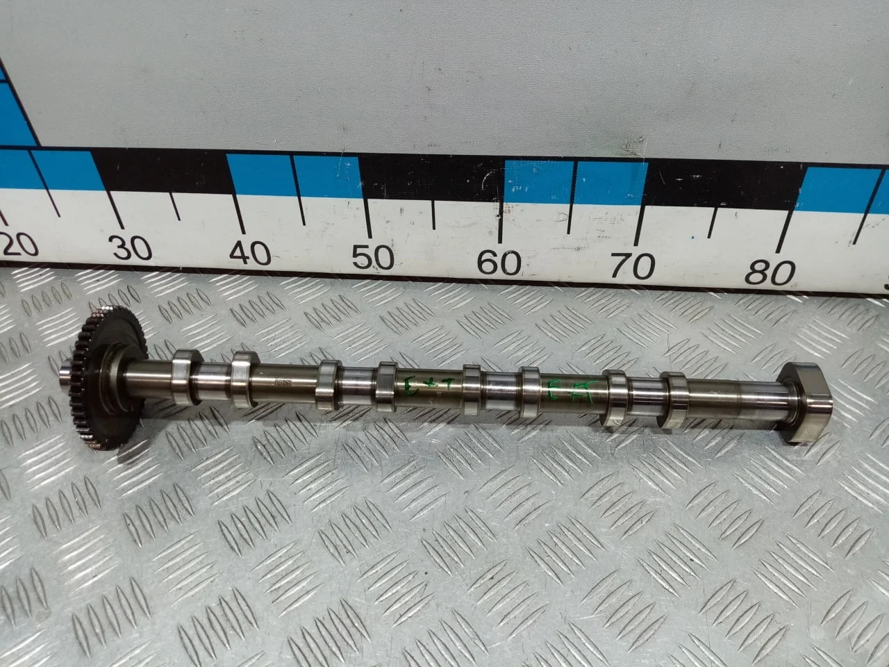 [Б/У] Распредвал выпускной VAG [Код: 00685085 ]