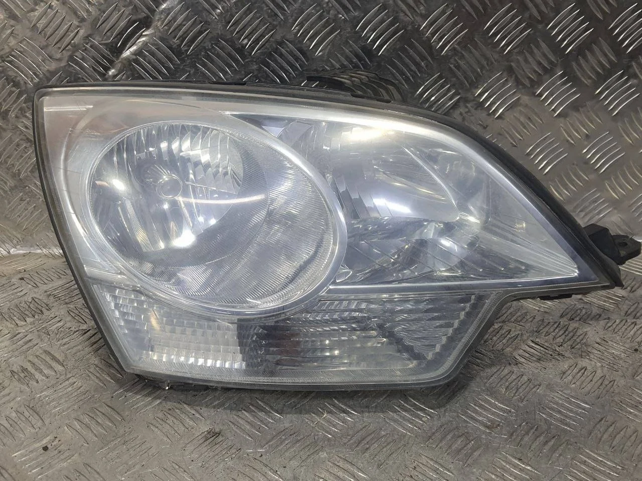 фара правая Opel Antara