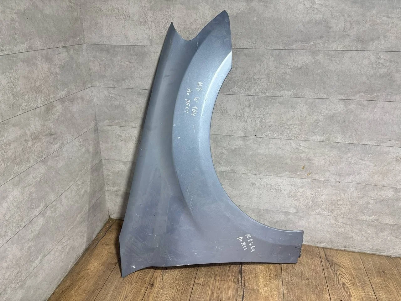 крыло переднее правое Mercedes-Benz M W164