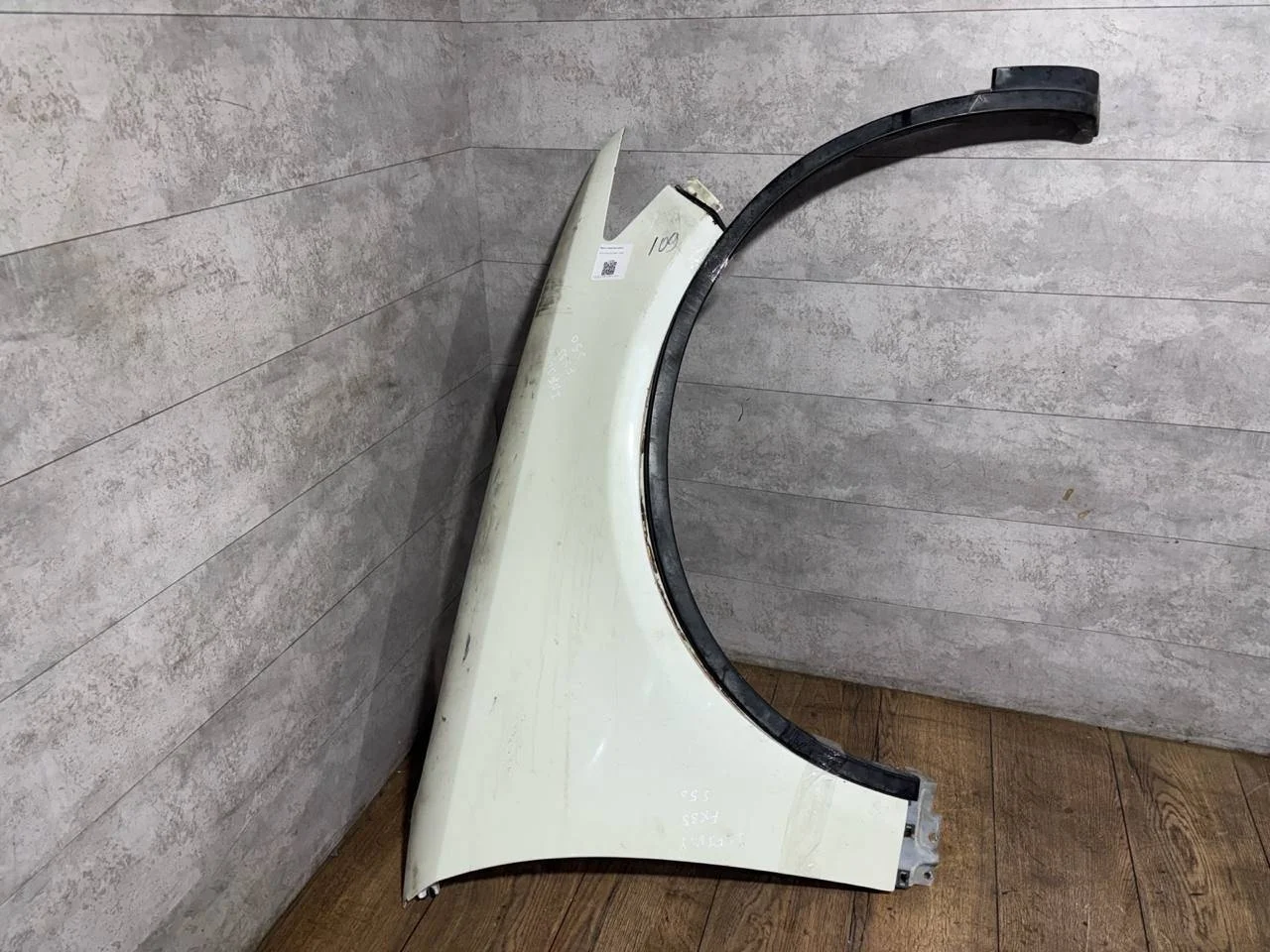 крыло переднее правое Infiniti FX35 S50