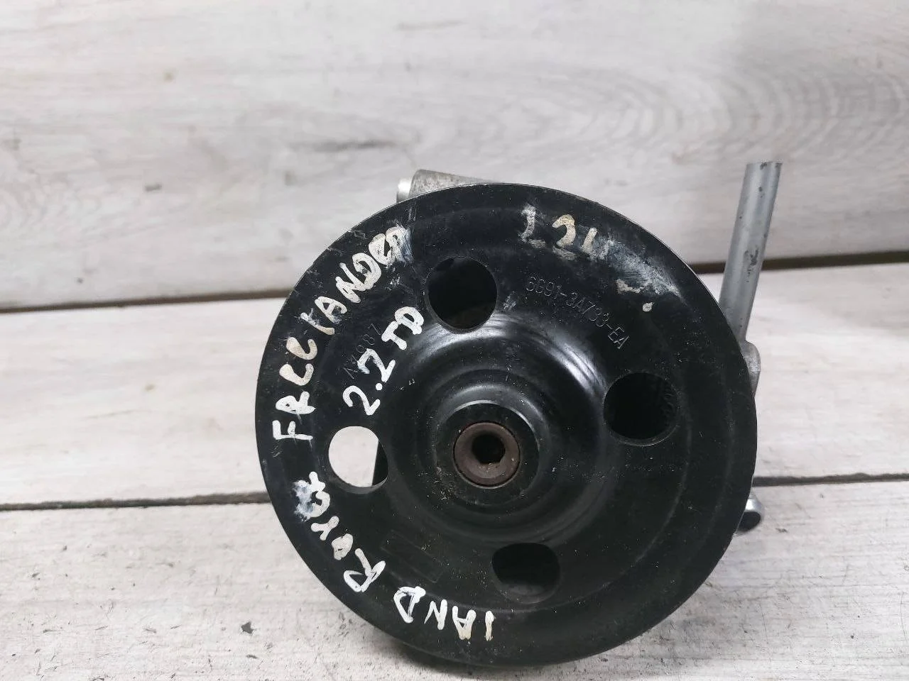 насос гидроусилителя руля Land Rover Freelander 2 L359