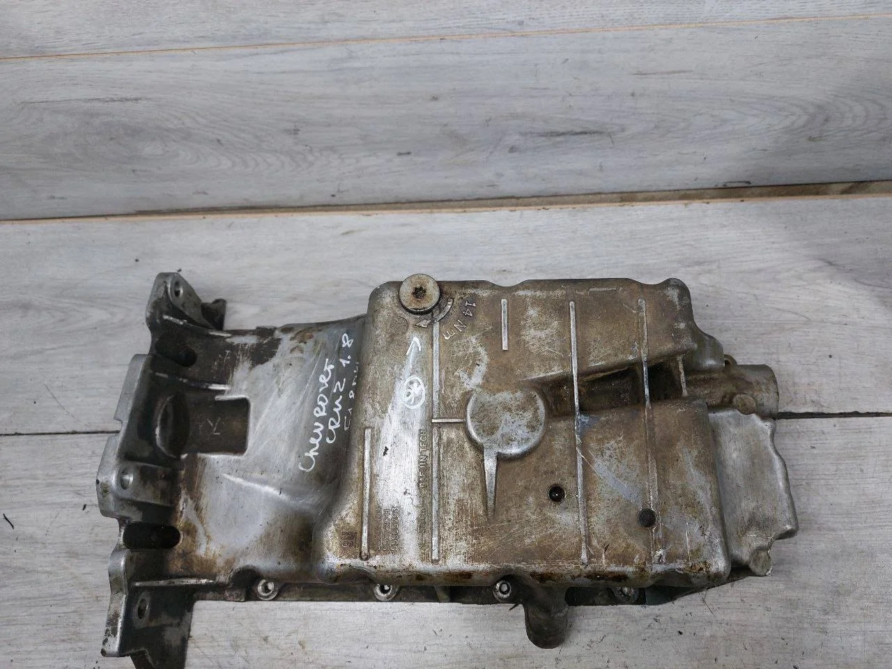 масляный поддон Chevrolet Cruze J300