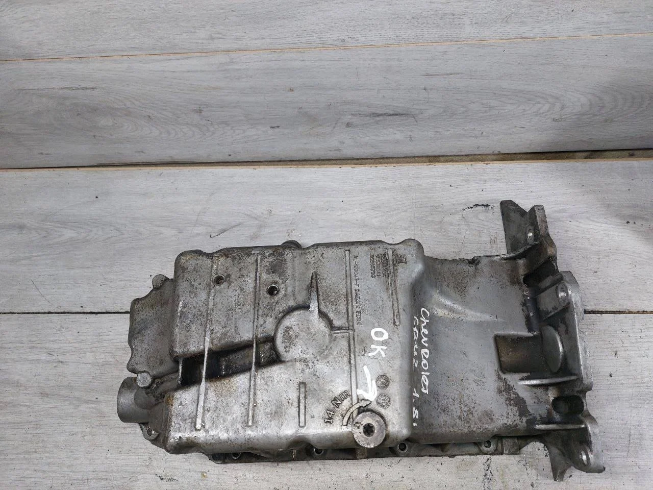 масляный поддон Chevrolet Cruze J300