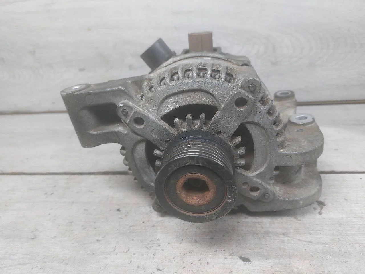 генератор Ford Focus 2