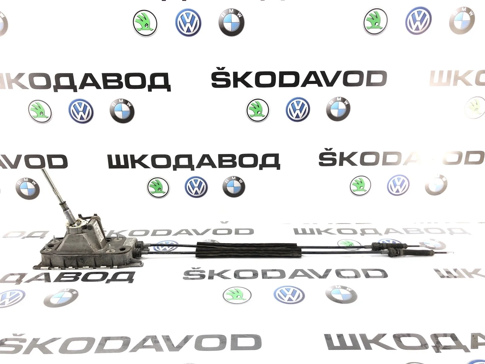 Кулиса с тросами МКПП Volkswagen Passat 2015 1K0711050A B7 2.0 CFFB