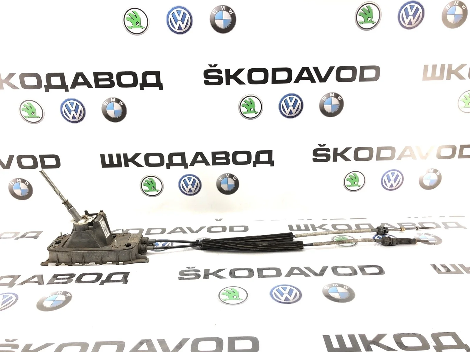 Кулиса с тросами МКПП Skoda Octavia 1K0711265AQ A5 (1Z) 1.8 CDAB