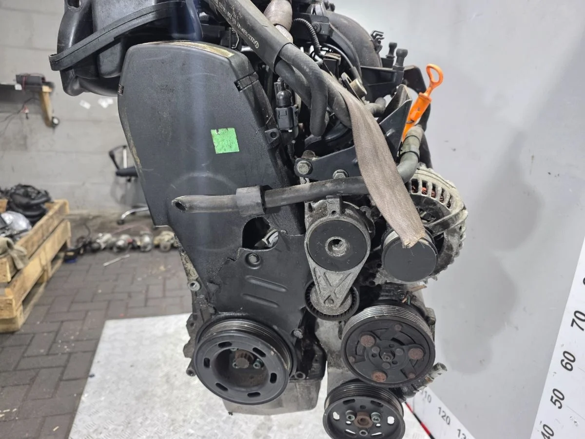 Двигатель APF Audi A3 8L (S3,RS3) 1.6 Бензин