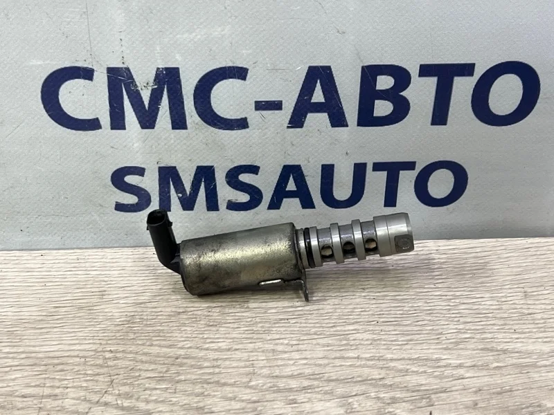 Клапан электромагнитный фаз ГРМ Audi Q5 06E109257L 8R 3.2 CAL