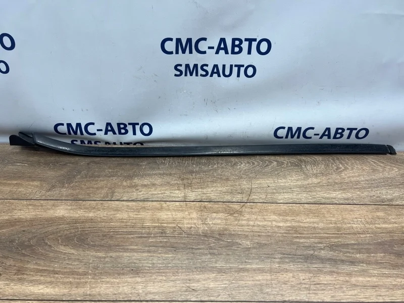 Молдинг лобового стекла Mercedes-Benz ML A1666901180 W166 276.955, левый