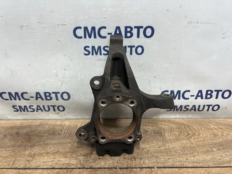 Кулак поворотный Volvo XC90 2006 31200315 ХС90 2.5 B5254T2, передний левый