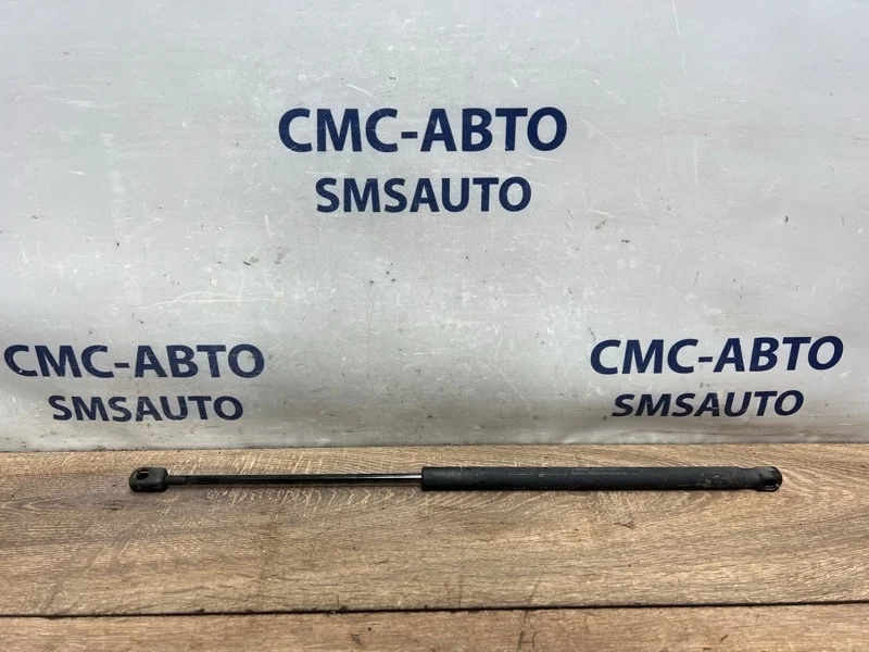 Амортизатор капота Volvo XC90 2006 30649736 ХС90 2.5 B5254T2