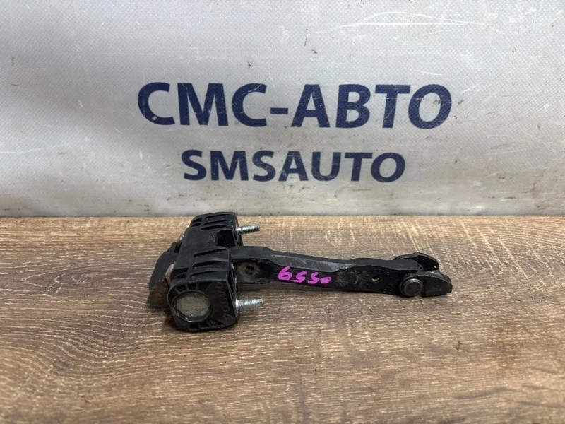 Ограничитель двери Volvo XC90 31217752 ХС90 4.4 B8444S, задний