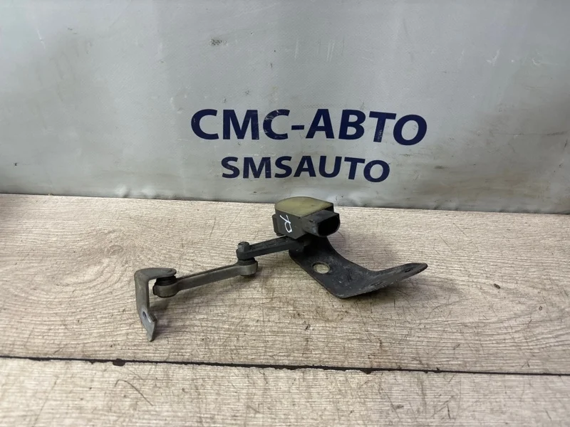 Датчик уровня подвески Audi A8 2005 4E0616572E D3 BPK, задний правый