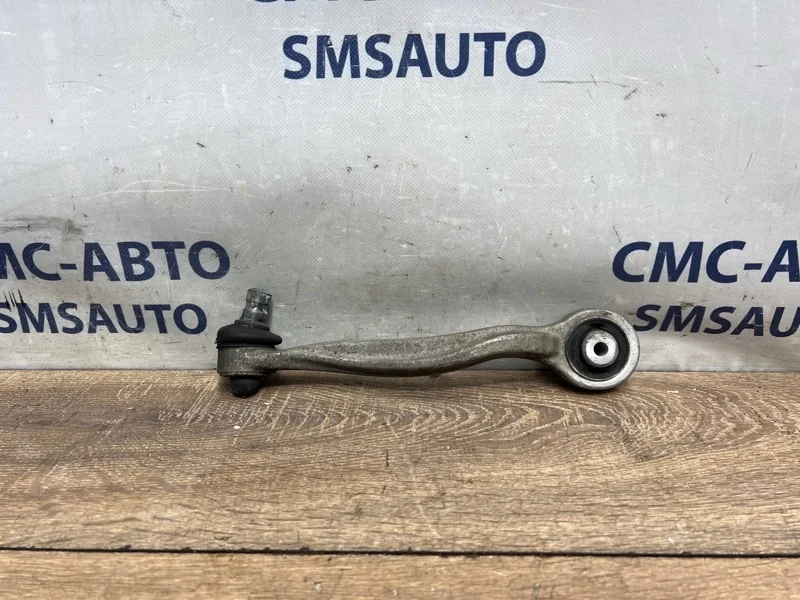 Рычаг верхний Audi A6 4E0407510G C6 3.0 CAJ, передний правый