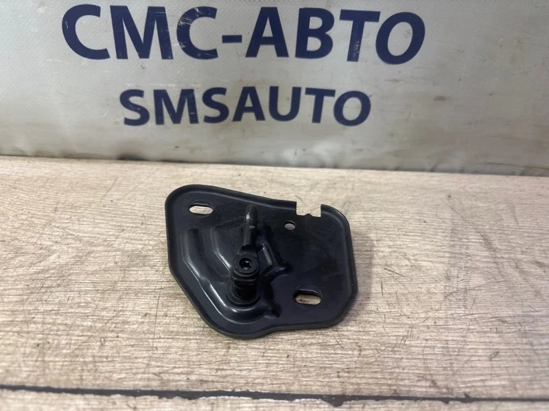 Замок капота Audi A7 2011 4G0823186 4G 3.0 CGW