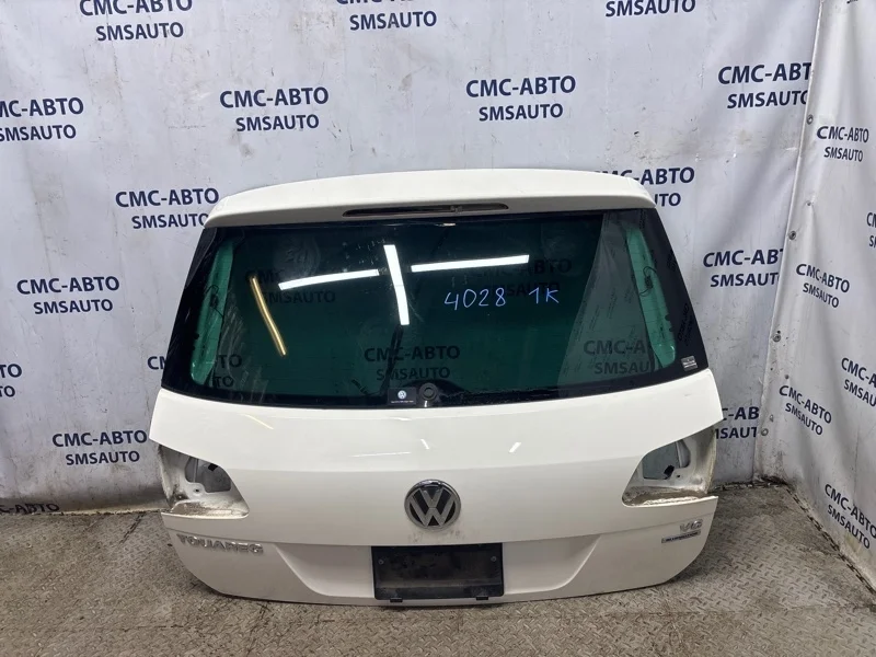 Крышка багажника Volkswagen Touareg 7P6827025B NF 3.6 CGRA