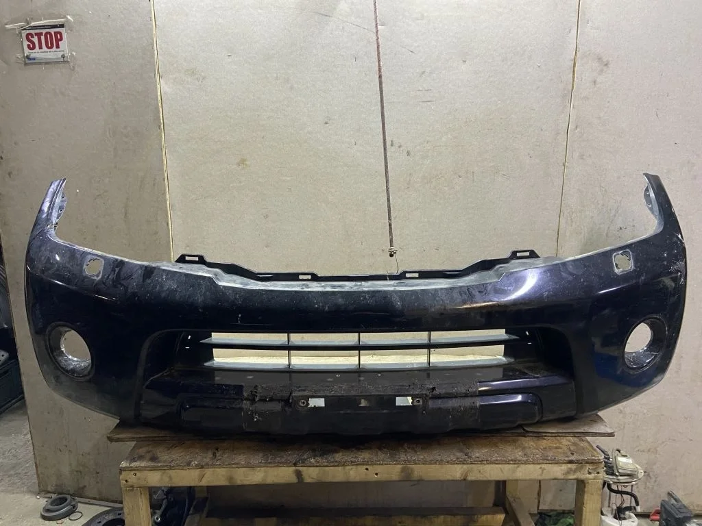 Бампер передний Nissan Pathfinder R51M 2010-2014