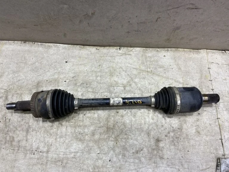 Привод левый Kia Sportage 4 QL  D4HA 2016