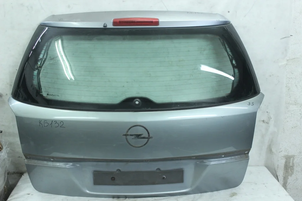 Крышка багажника универсал Opel Astra H КБ132