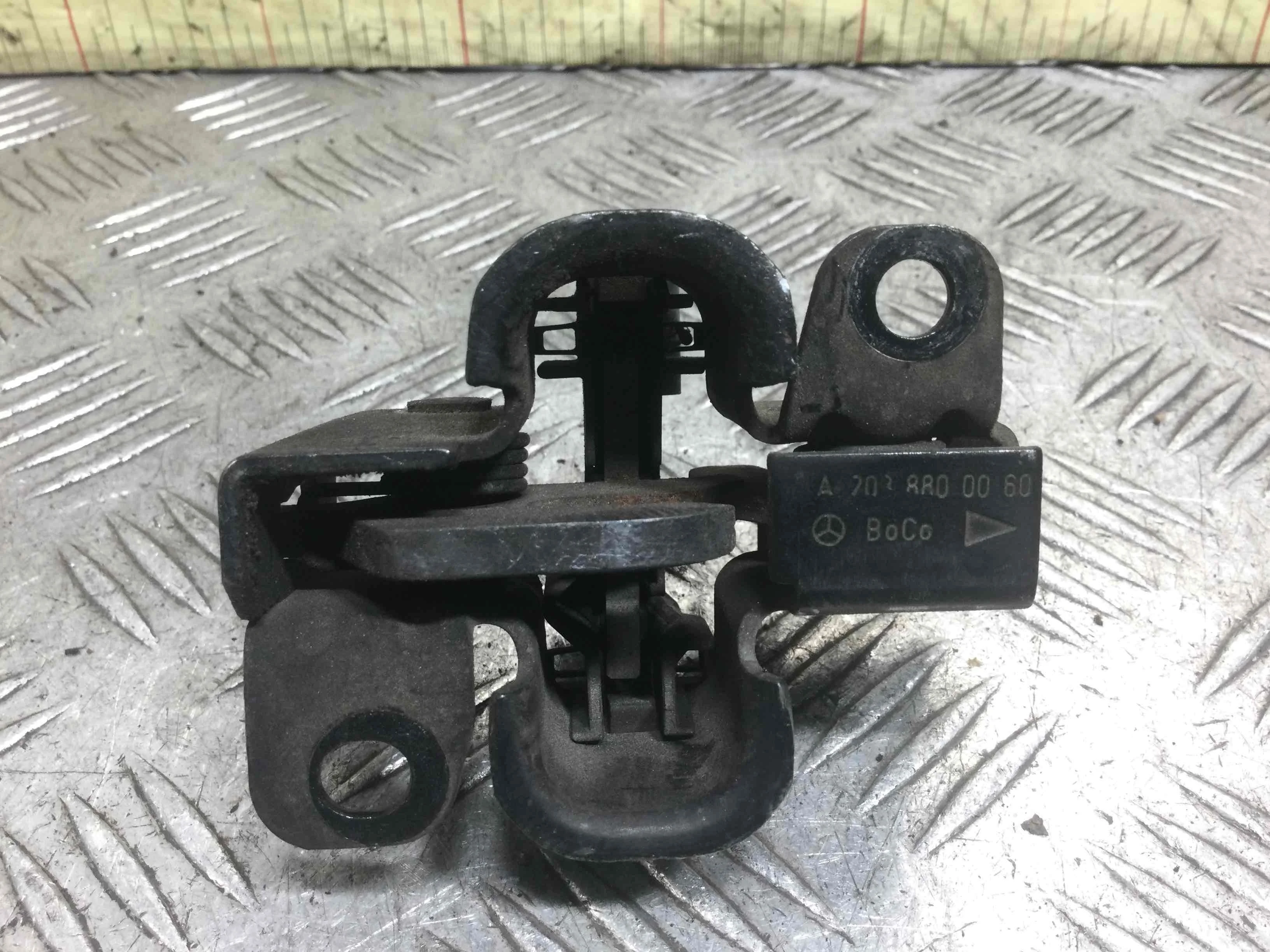 Замок капота Mercedes C-klasse W203/S203/CL203 (2000-2004) дизель 2.2 CDI Механика Универсал