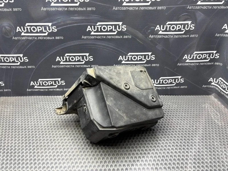 Корпус блока предохранителей Renault Megane 2005 8200356339 СЕДАН 1.4 K4J 730