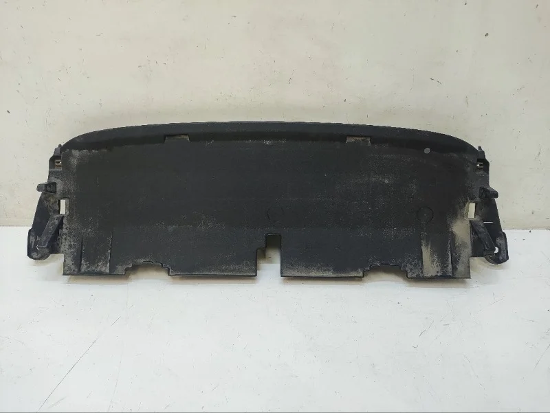 Накладка радиатора Lexus GS350 2012-2016 4