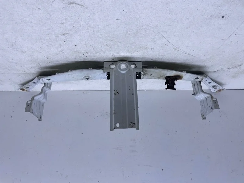 Панель передняя (телевизор) Renault Logan 2013-2025