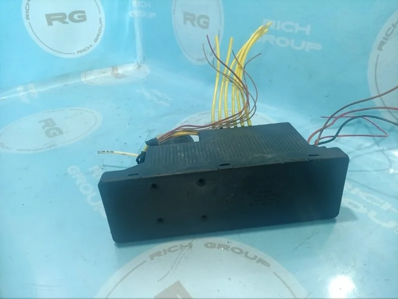 Компрессор центрального замка Mercedes-Benz E-Class 2108000048 W210