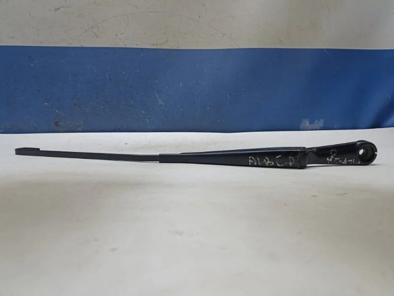 Поводок дворника Fiat Albea 2010 46773333, передний правый