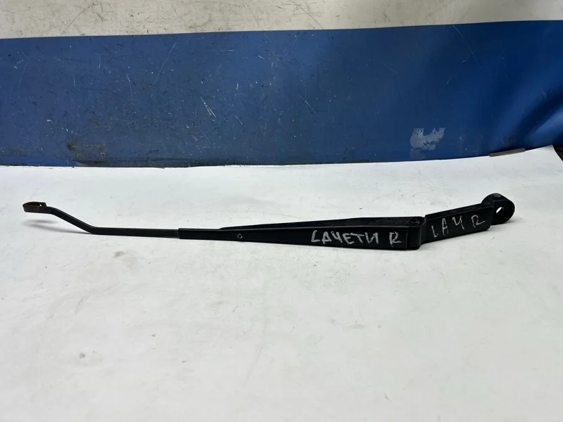 Поводок дворника Chevrolet Lacetti 2010 95211019 J200, передний правый