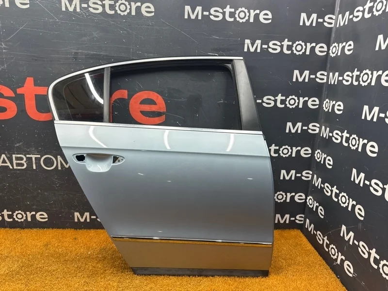 Дверь Volkswagen Passat 2007 3C5833056H B6 BVY, задняя правая