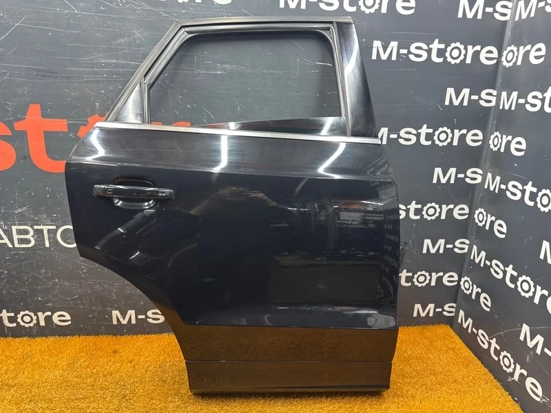 Дверь Audi Q3 2012 8U0833052 8U CPSA, задняя правая